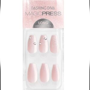 Dashing Diva Magic Press Nails